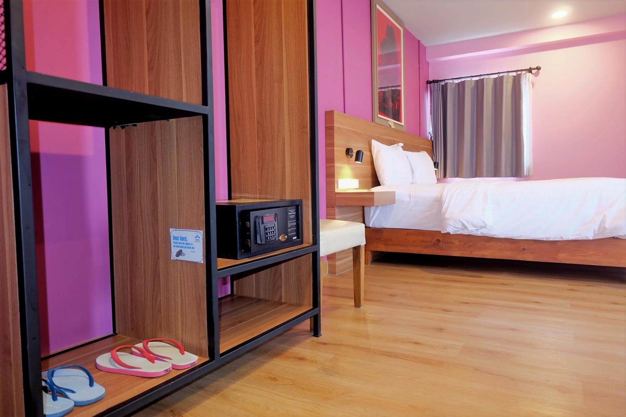 Siri Oriental Bangkok Hotel Номер фото